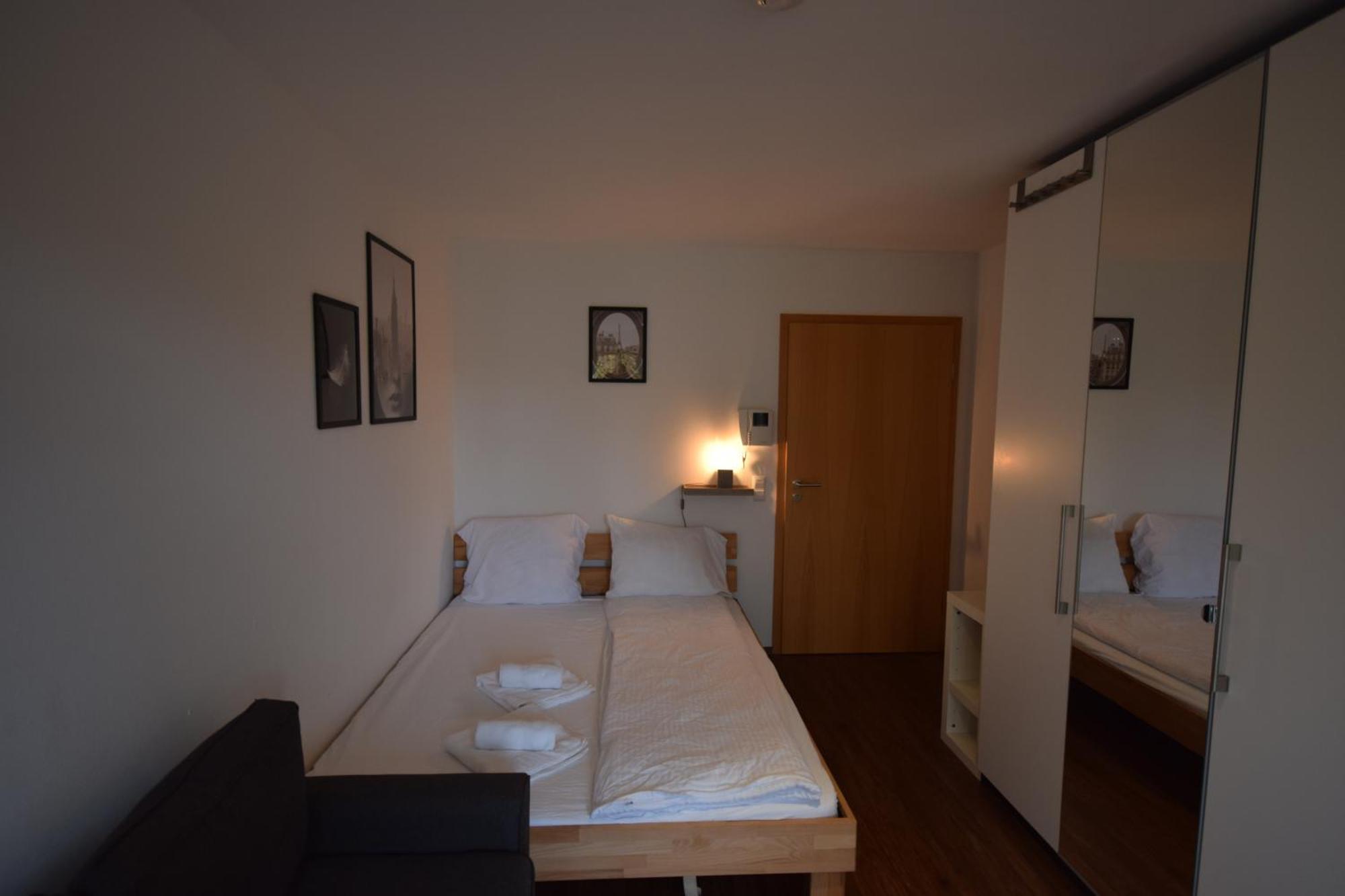 Nestwerk Komfort R23-13 - Balkon, Arbeitsplatz & Hochschulnaehe Biberach an der Riß Dış mekan fotoğraf